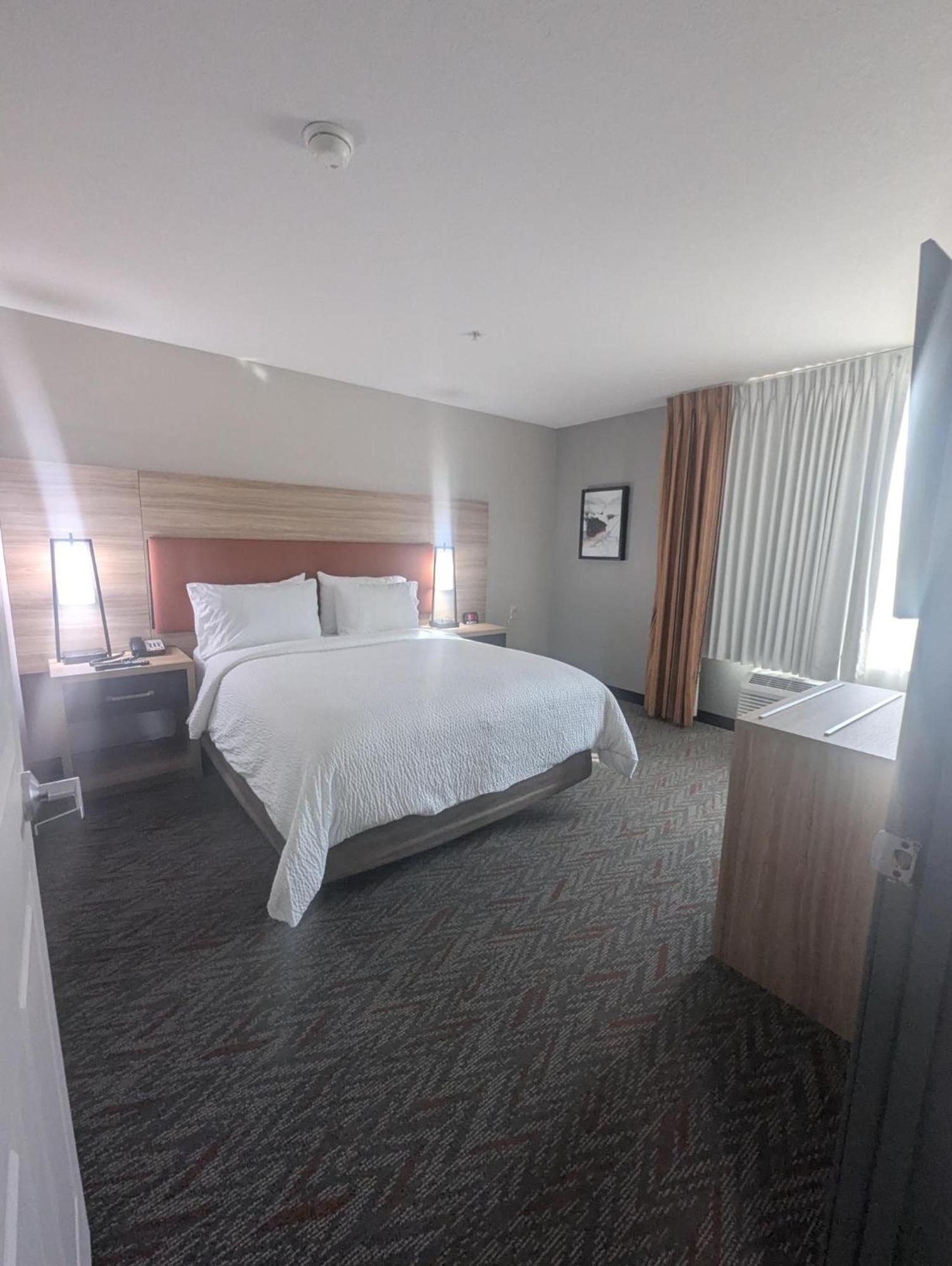 Candlewood By Ihg