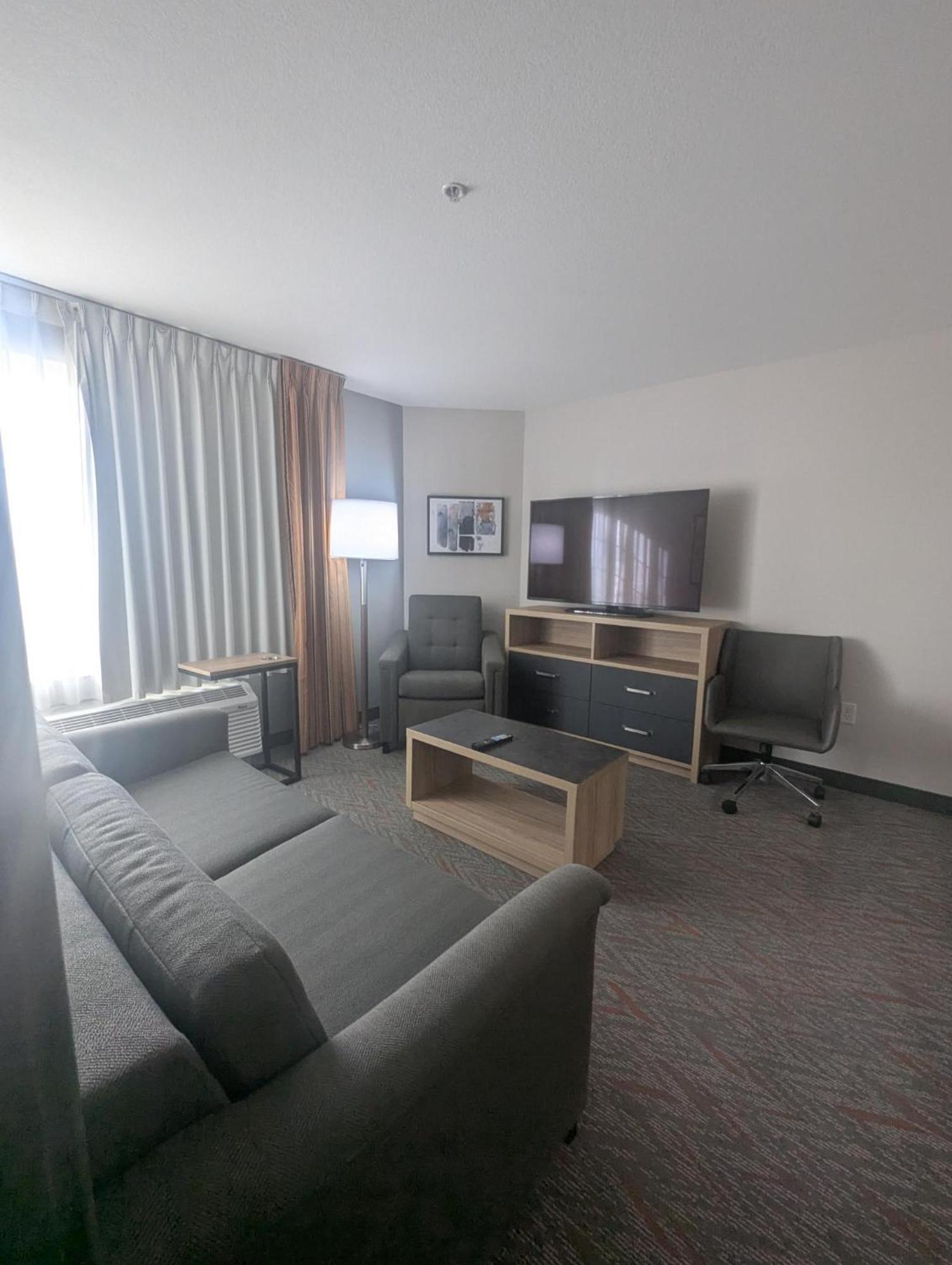 Hotel Candlewood By Ihg 2*