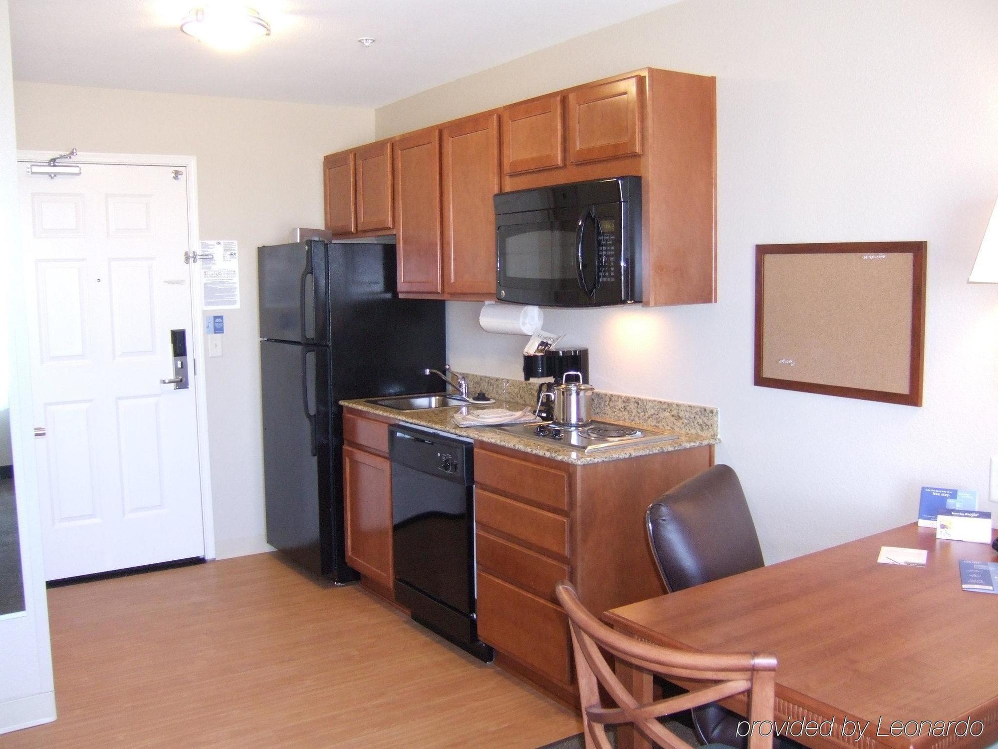 Hotel Candlewood By Ihg Loveland