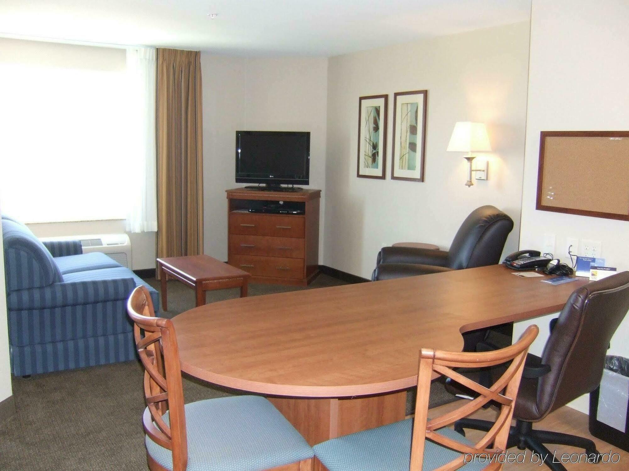 Candlewood By Ihg Hotel 2*